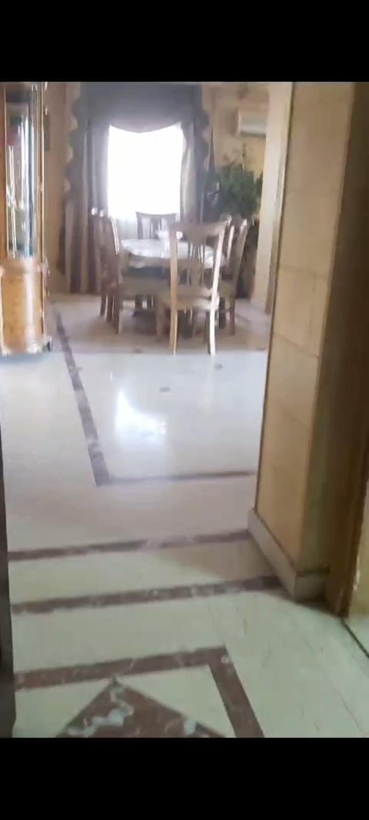 شقه للايجار مفروشه 260 م شارع جامعة الدول العربية الرئيسي المهندسين *